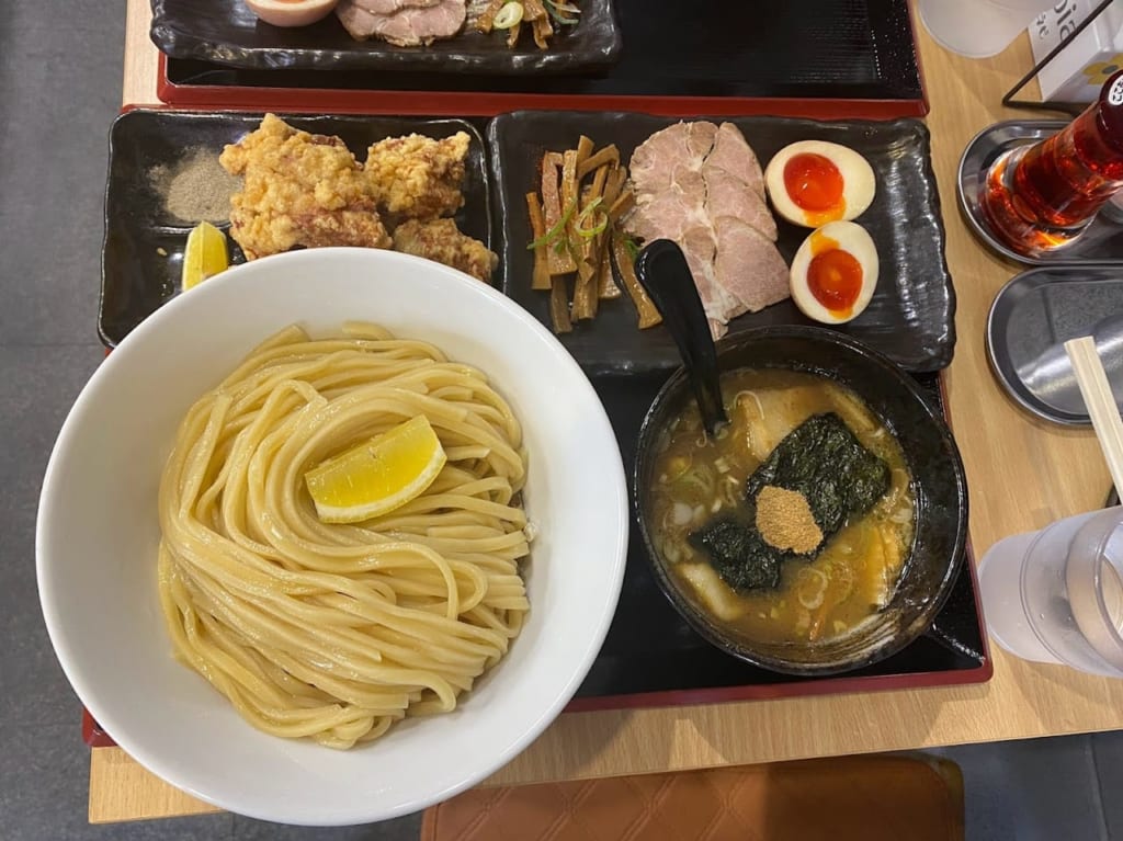 丸つけ麺特製つけ麺