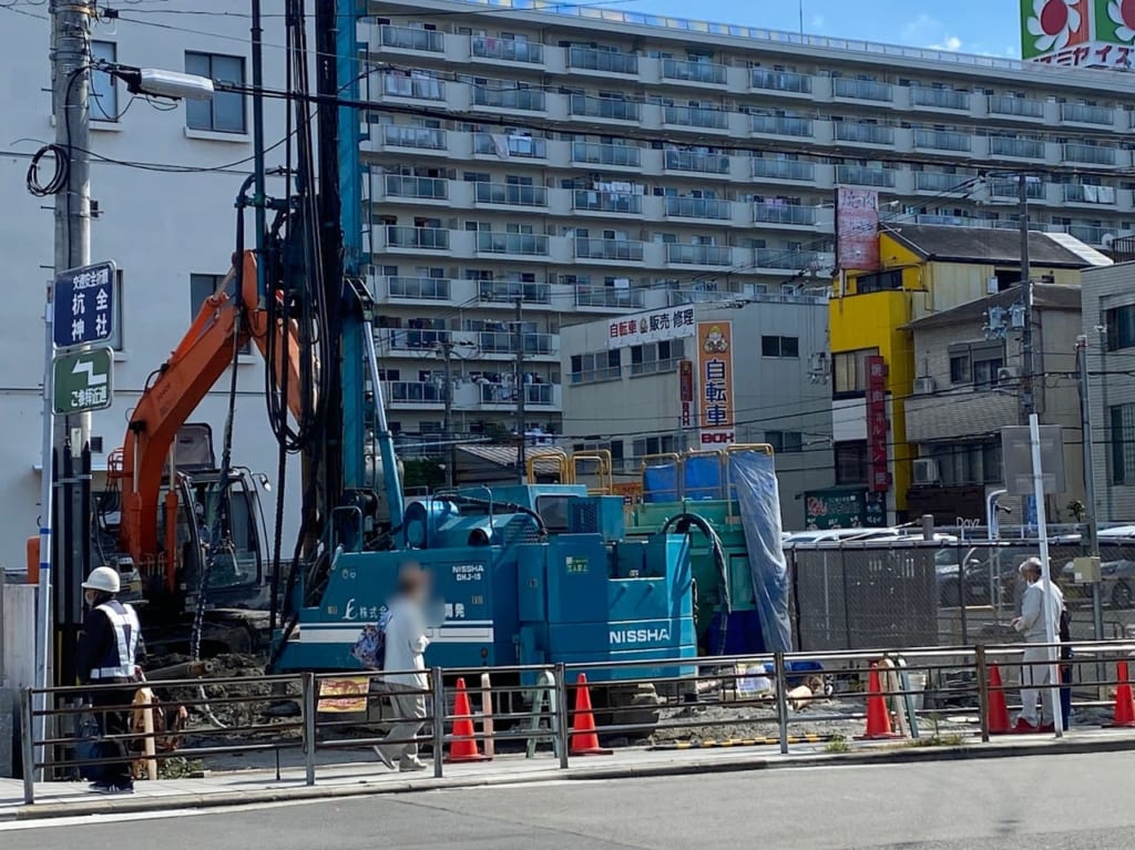 デイリーヤマザキJR平野駅前店跡地①