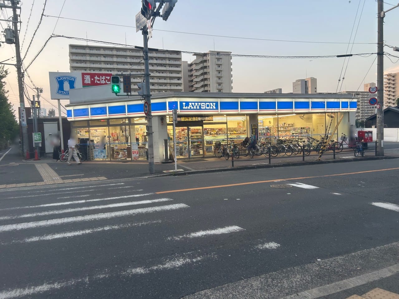 ローソン長原駅前店外観