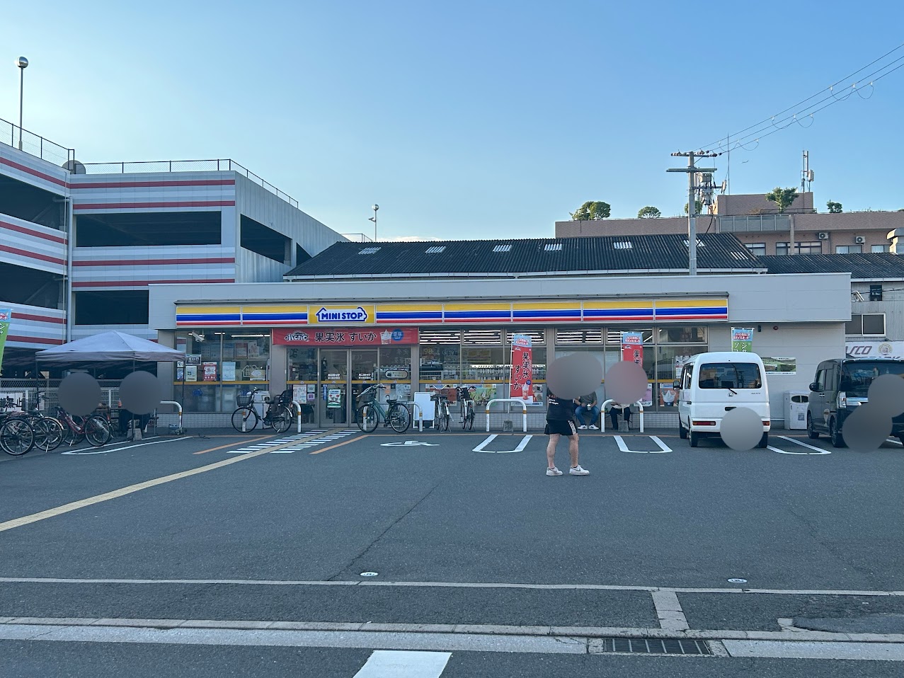 ミニストップ東大阪衣摺店外観