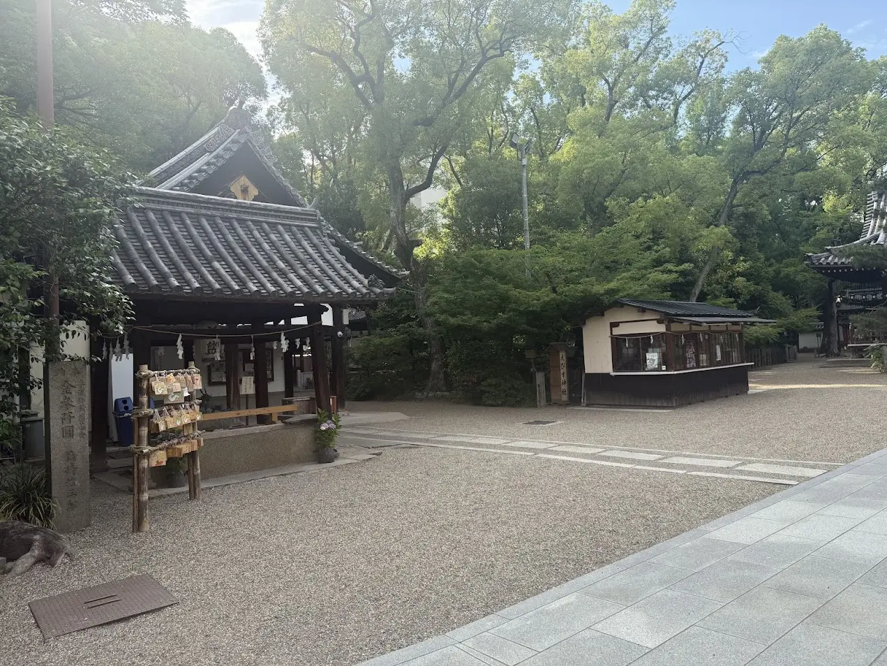 杭全神社境内2