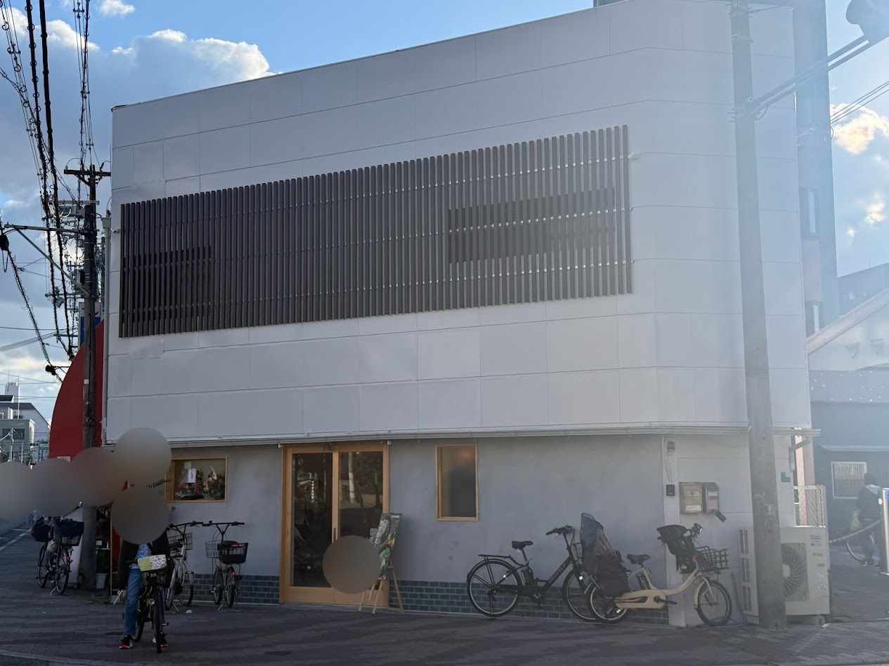 イヤサカ食堂外観1