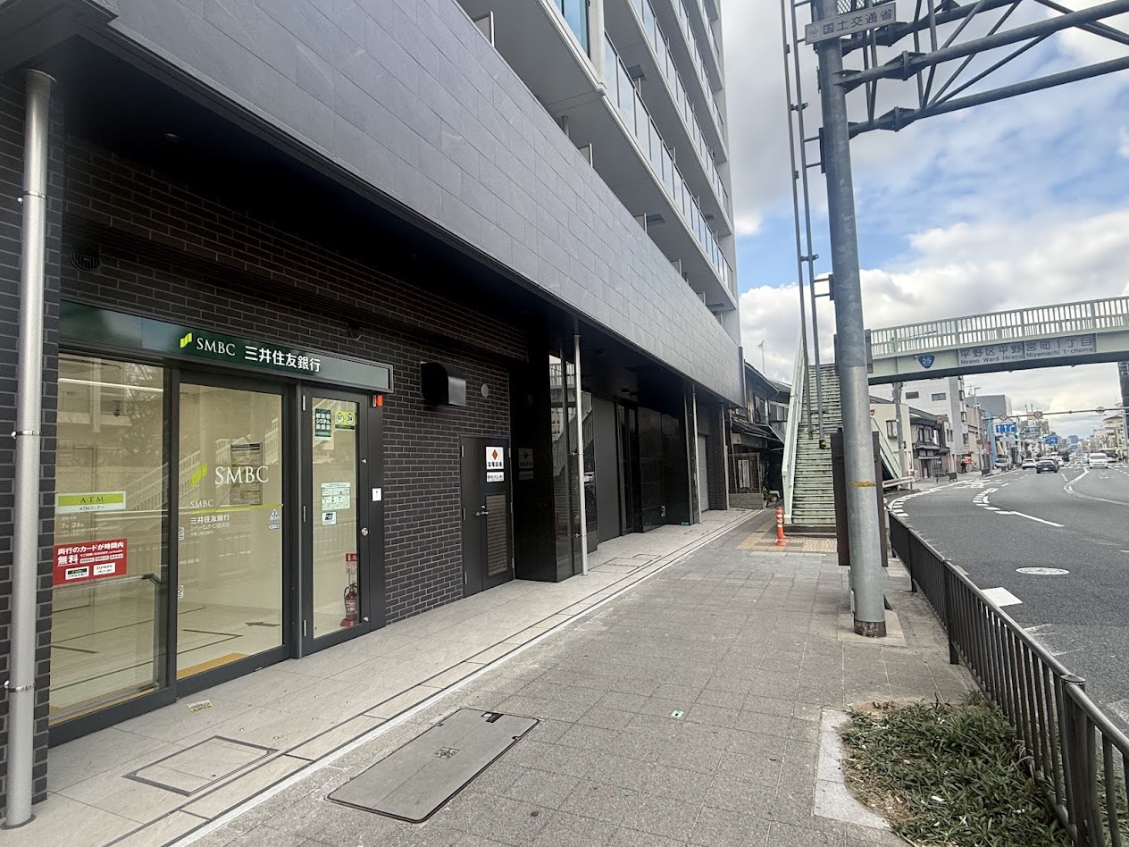 ESLEADOSAKAHIRANOPRIME外観3