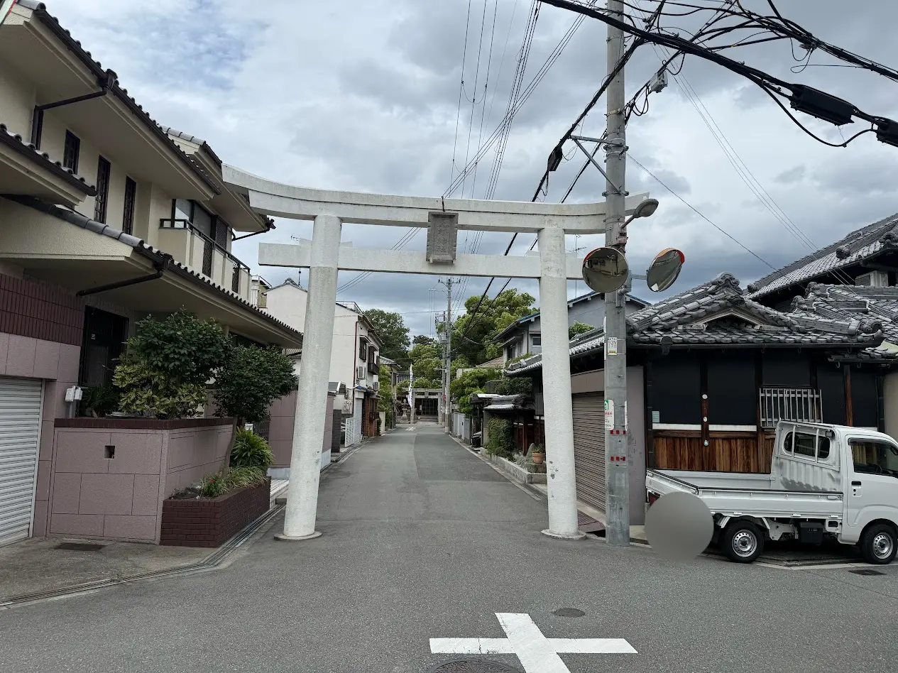川辺八幡神社外観2